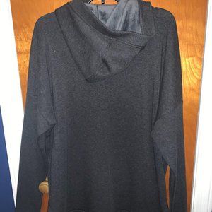 Ugg Women’s Full Jacket With Hood XL NEW